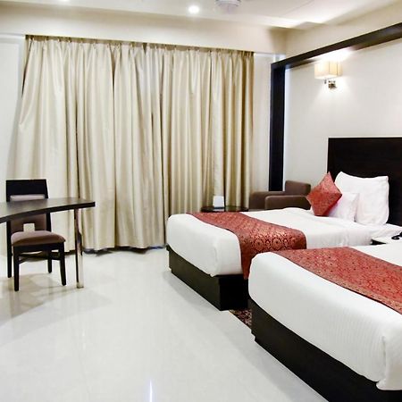 Hotel Platinum Shravasti Katra  Екстериор снимка