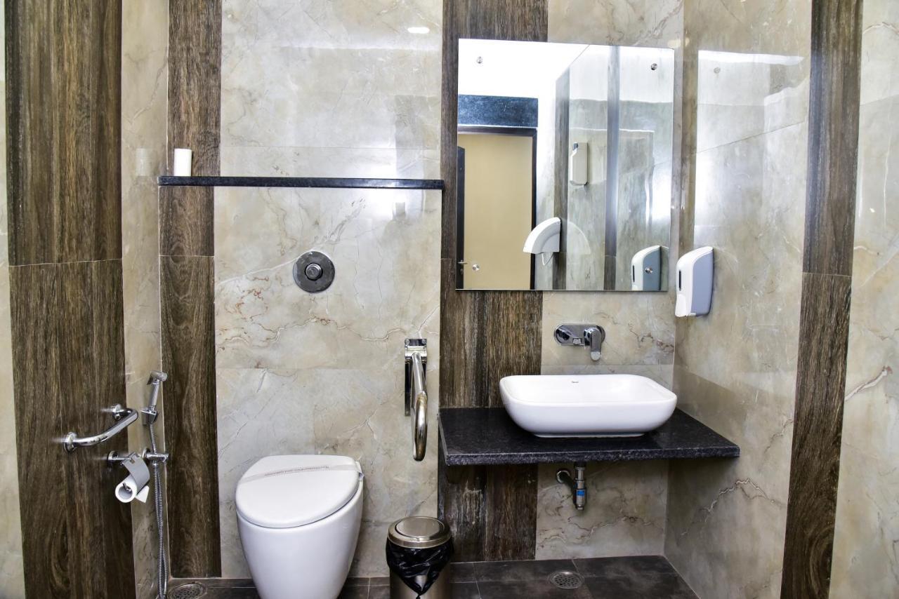 Hotel Platinum Shravasti Katra  Екстериор снимка