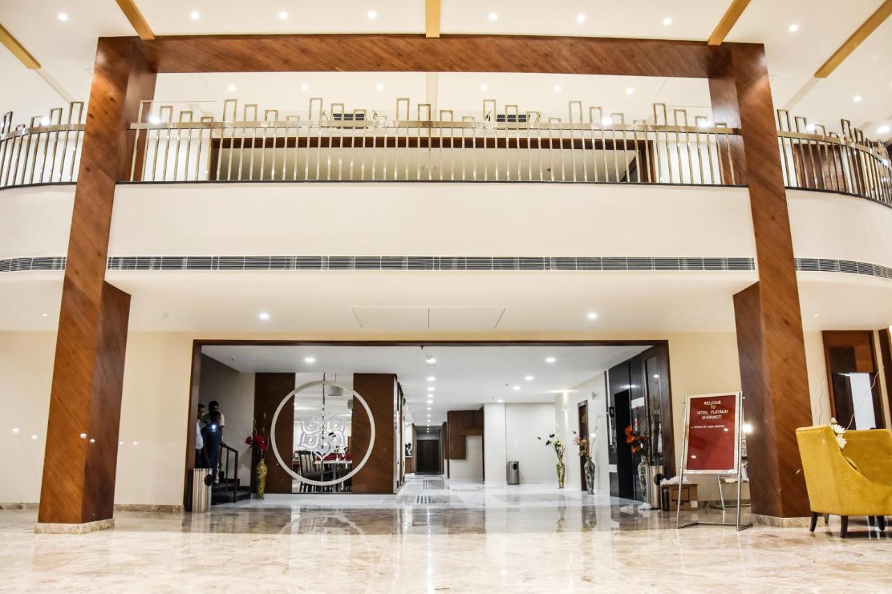 Hotel Platinum Shravasti Katra  Екстериор снимка